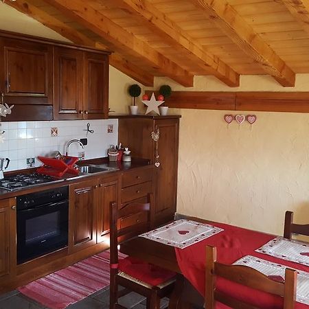 Maien Piolet Milieu Appartement Doues Buitenkant foto