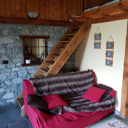 Maien Piolet Milieu Appartement Doues Buitenkant foto