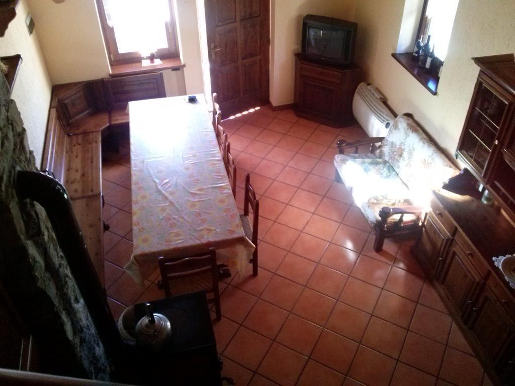 Maien Piolet Milieu Appartement Doues Kamer foto